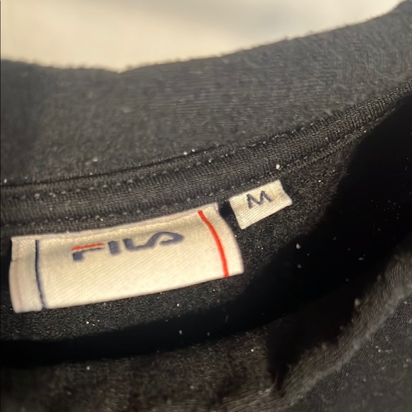 🖤 Fila Black Crewneck Sweatshirt (Men’s M) 🖤 - Picture 3 of 4